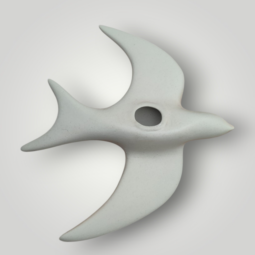 Hirondelle murale terracotta dégradée en céramique.